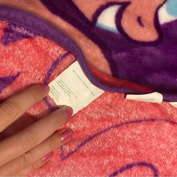 My Little Pony Fleece Blanket Pinkie Pie Rainbow Dash Twilight Sparkle Purple - Picture 7 of 8